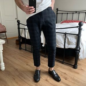 Zara Tapered Checkered Trousers (size 34)